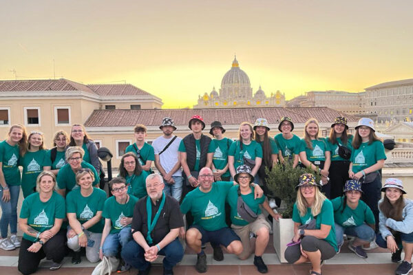 romwallfahrt-messdiener-gruppe-foto-p-wieslaw romwallfahrt-messdiener-gruppe-foto-p-wieslaw